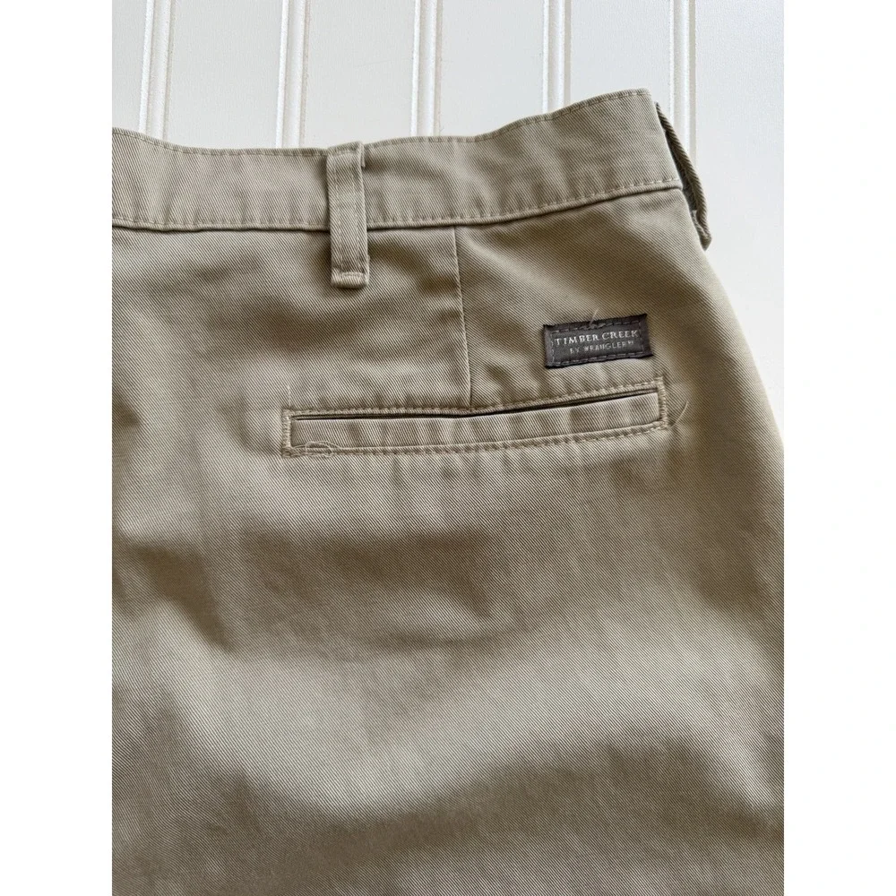 Timber Creek Wrangler Mens 34x30 Khaki Chino Pants Straight‎ Leg Cotton